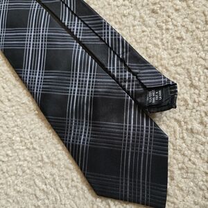 🌈 Le Château Black Grey Plaid 100% Silk Men’s Tie